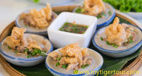 Saigon Street Food Tour (Lunchtime Session)